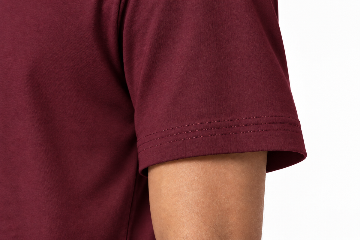 Maroon 220gsm plain t-shirt Sleeve